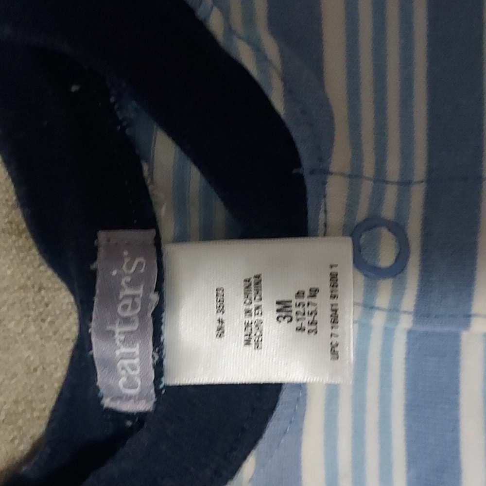 Vintage One-Piece Carters Baby Boy Outfit - Picture 3 of 3